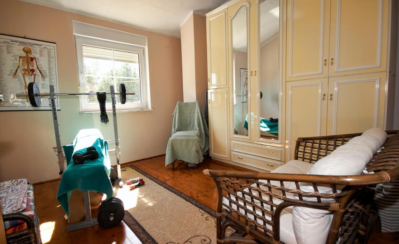 Green House Apartment Pula Ngoại thất bức ảnh